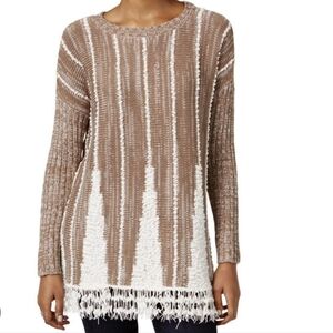 LIKE NEW!! Style & Co.Fringed Hem Crew Neck Sweater. Size L